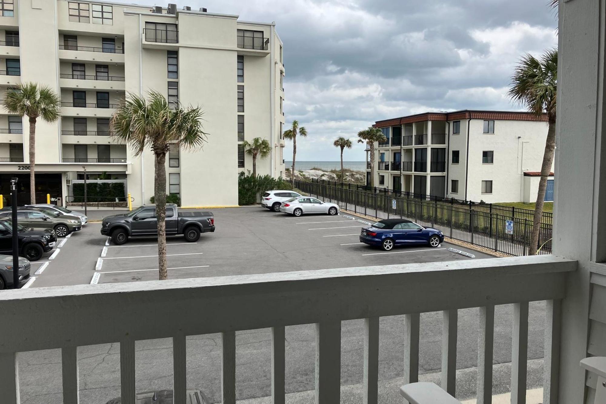 Ocean Vistas Villa Jacksonville Beach Exterior photo